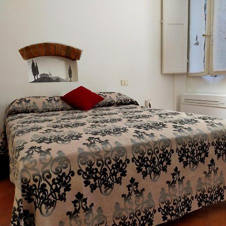 Fuga D'Archi Lägenhet Siena Exteriör bild